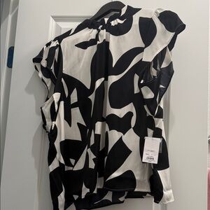 Nine West Monochrome Abstract Blouse